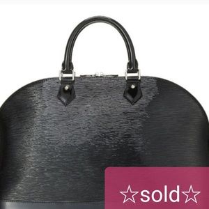 Louis Vuitton Alma Epi